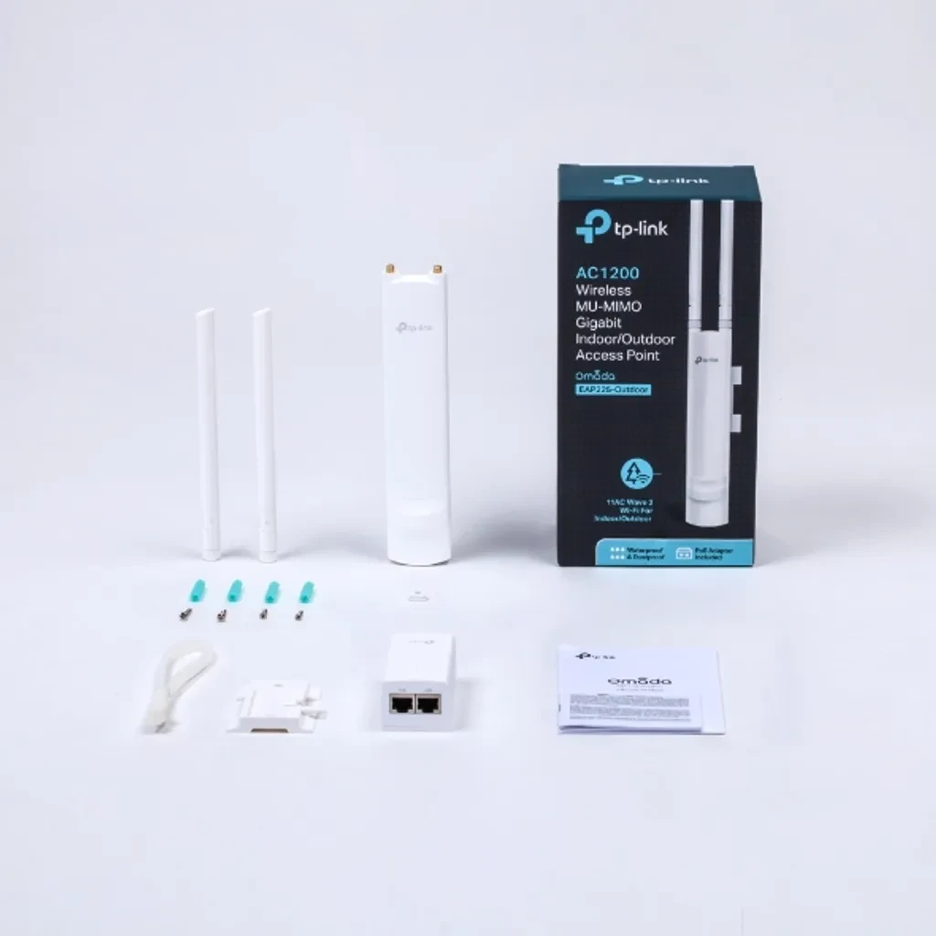 EAP225-OUTDOOR. TP-LINK 2,4/5GHz 1-100 2-RPSMA-3/4dBi Exterior inc-PoE24V 300+867mbps